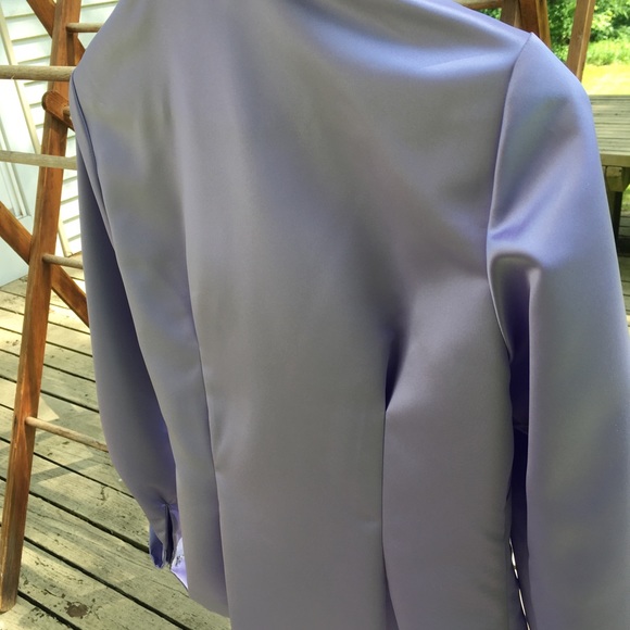 Holt Renfrew glam lavender blouse. - Picture 6 of 6